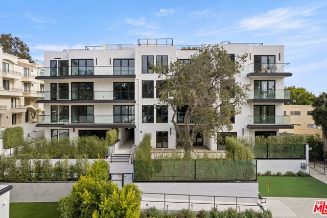 505 S Barrington Avenue 208, Los Angeles, CA 90049 — photo 22 of 36