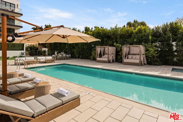 505 S Barrington Avenue 208, Los Angeles, CA 90049 — photo 33 of 36