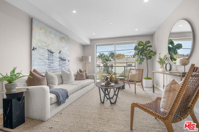 1226 S Bedford Street 502, Los Angeles, CA 90035 — photo 4 of 17