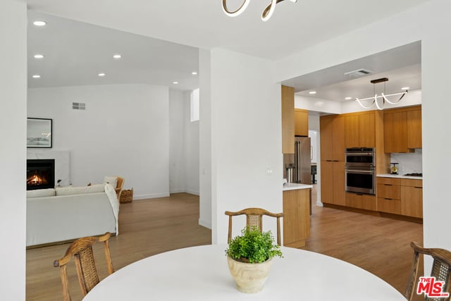 24228 Dry Canyon Cold Creek Road, Calabasas, CA 91302 — photo 13 of 35
