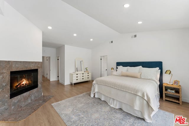 24228 Dry Canyon Cold Creek Road, Calabasas, CA 91302 — photo 21 of 35