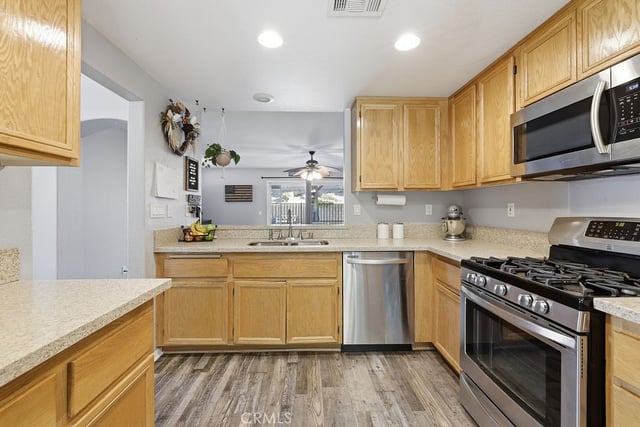 40410 Casa Court, Palmdale, CA 93551 — photo 11 of 47