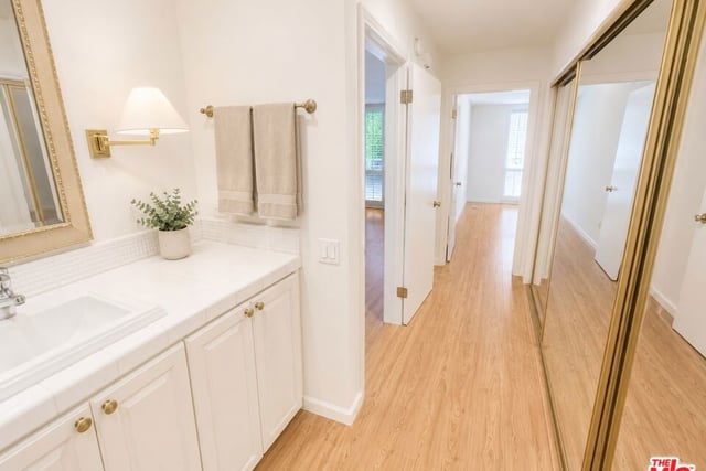 2301 S Beverly Glen Boulevard 107, Los Angeles, CA 90064 — photo 10 of 19