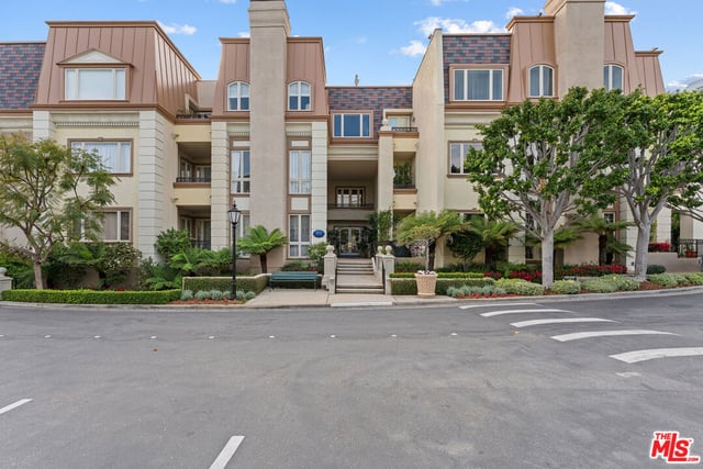 10124 Empyrean Way 203, Los Angeles, CA 90067 — photo 36 of 37