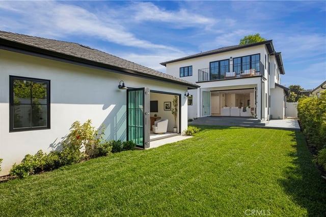 2134 Greenfield Avenue, Los Angeles, CA 90025 — photo 40 of 49