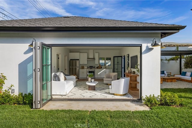2134 Greenfield Avenue, Los Angeles, CA 90025 — photo 41 of 49