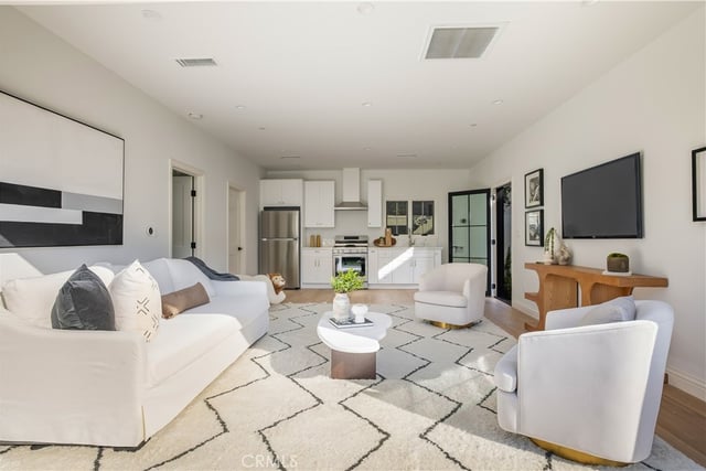 2134 Greenfield Avenue, Los Angeles, CA 90025 — photo 44 of 49