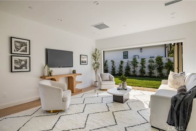 2134 Greenfield Avenue, Los Angeles, CA 90025 — photo 45 of 49