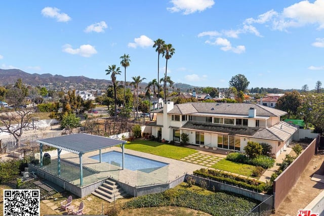 525 Alma Real Drive, Pacific Palisades, CA 90272 — photo 9 of 11