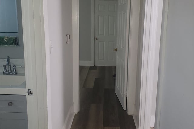5846 Madden, Los Angeles, CA 90043 — photo 10 of 17