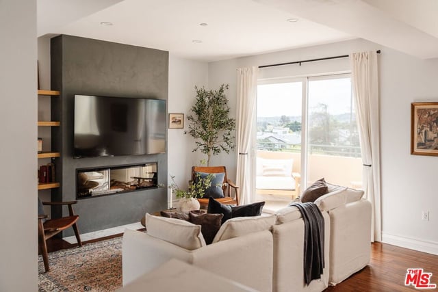 8866 Alcott Street 4, Los Angeles, CA 90035 — photo 11 of 34