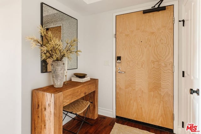 8866 Alcott Street 4, Los Angeles, CA 90035 — photo 5 of 34