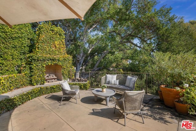 4778 Bonvue Avenue, Los Angeles, CA 90027 — photo 24 of 36