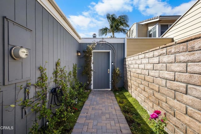4451 Gateshead Bay, Oxnard, CA 93035 — photo 3 of 46