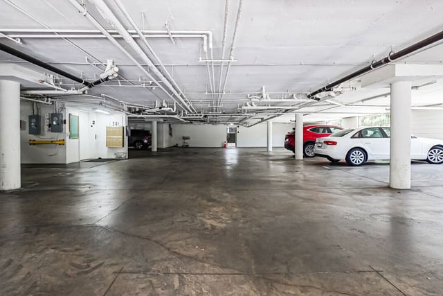 1220 Roxbury Drive 302, Los Angeles, CA 90035 — photo 45 of 52