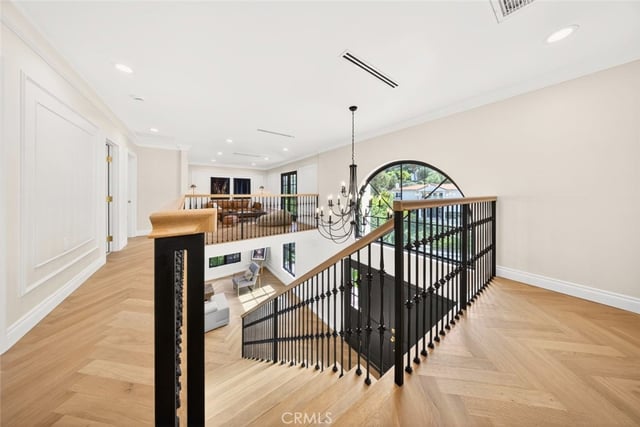 16717 Encino Hills Drive, Encino, CA 91436 — photo 43 of 71