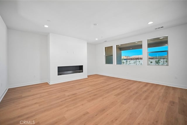 4065 Saddle Drive, Palmdale, CA 93551 — photo 9 of 53