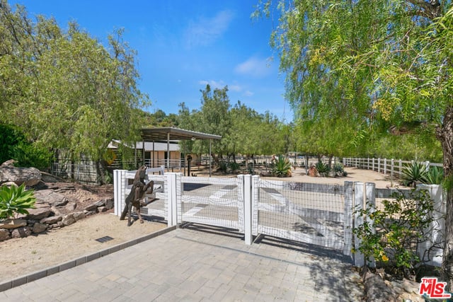 13418 Nightsky Drive, Camarillo, CA 93012 — photo 20 of 26