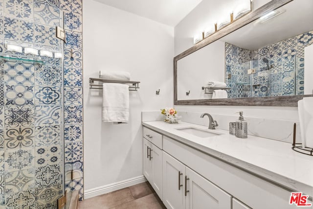 12500 Huston Street 104, Valley Village, CA 91607 — photo 11 of 25