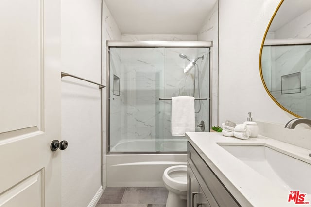 12500 Huston Street 104, Valley Village, CA 91607 — photo 18 of 25