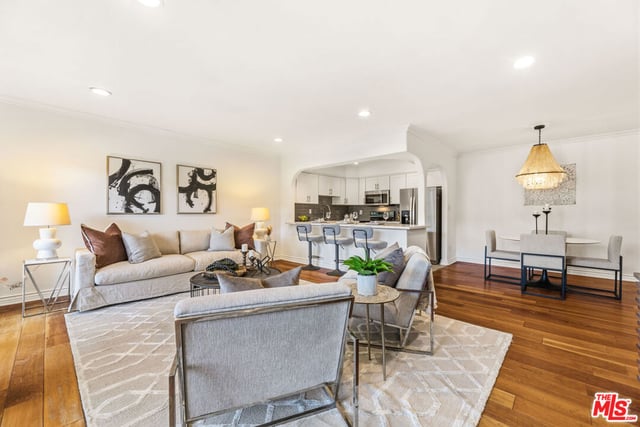 12500 Huston Street 104, Valley Village, CA 91607 — photo 4 of 25