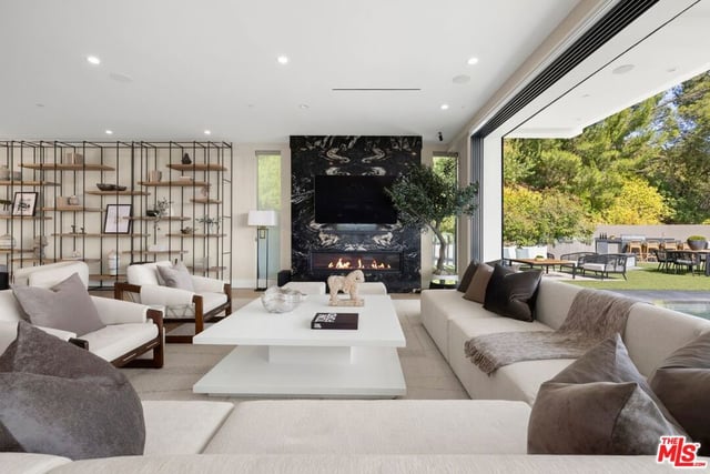 1754 Clear View Drive, Beverly Hills, CA 90210 — photo 3 of 43
