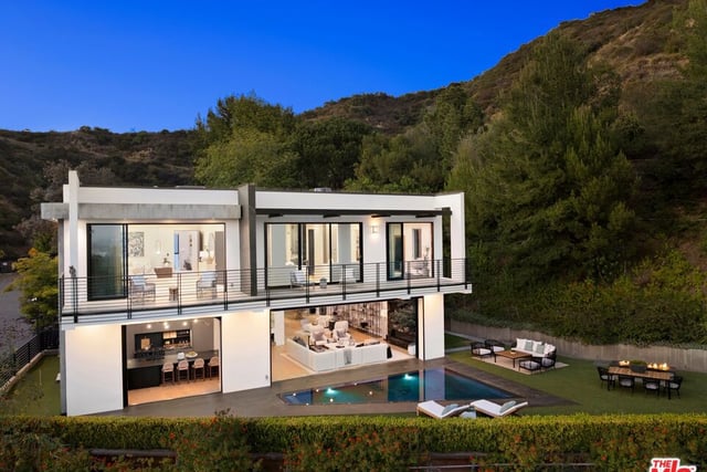 1754 Clear View Drive, Beverly Hills, CA 90210 — photo 39 of 43