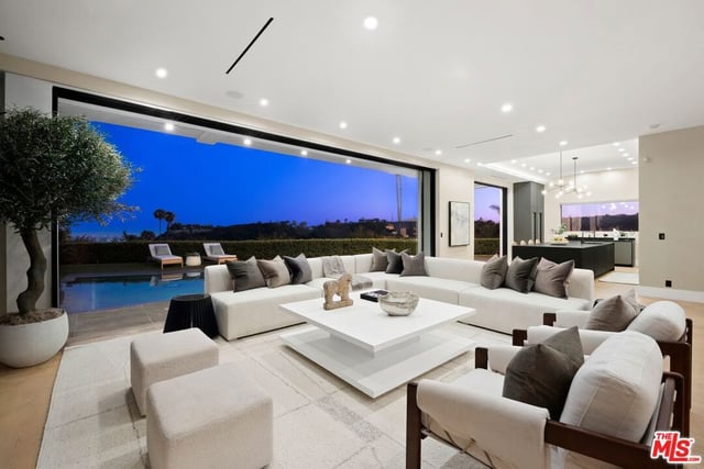 1754 Clear View Drive, Beverly Hills, CA 90210 — photo 4 of 43