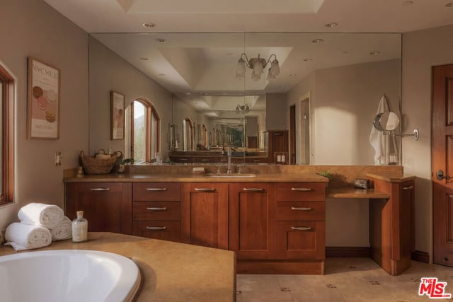 24410 Mulholland Highway, Calabasas, CA 91302 — photo 15 of 26