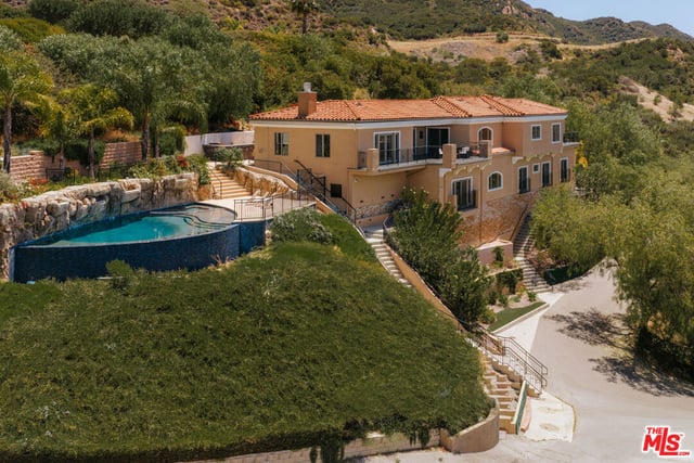 24410 Mulholland Highway, Calabasas, CA 91302 — photo 25 of 26
