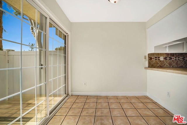 10065 De Soto Avenue 304, Chatsworth, CA 91311 — photo 11 of 33