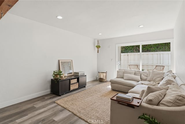 18620 Hatteras Street 157, Tarzana, CA 91356 — photo 10 of 30