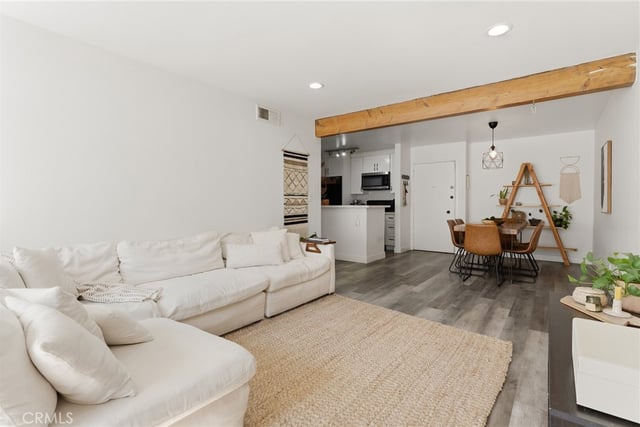 18620 Hatteras Street 157, Tarzana, CA 91356 — photo 12 of 30
