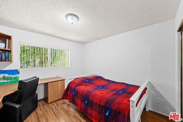 15615 Crestview Lane 82, Granada Hills, CA 91344 — photo 13 of 32