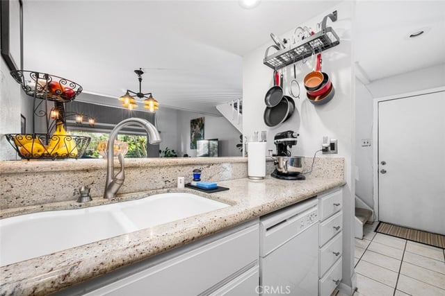7890 E Spring Street 15D, Long Beach, CA 90815 — photo 12 of 40