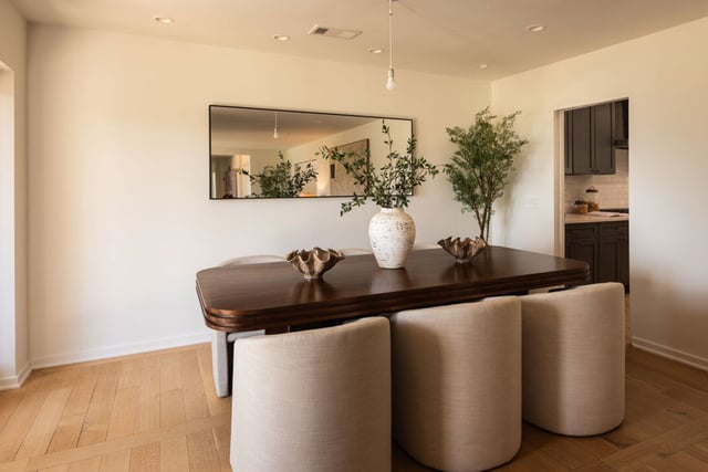 8657 Metz Place, West Hollywood, CA 90069 — photo 20 of 27