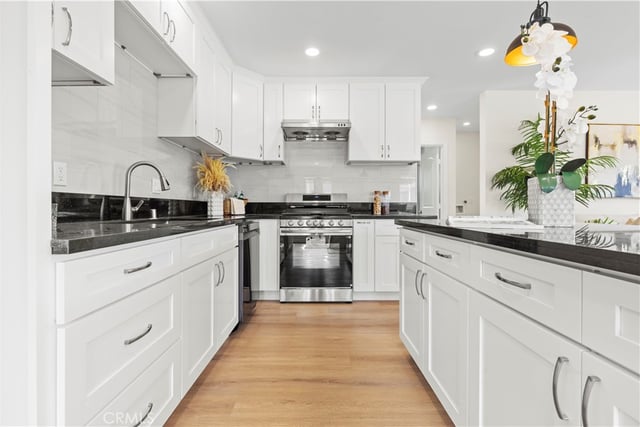 2516 E Walnut Creek, West Covina, CA 91791 — photo 13 of 71