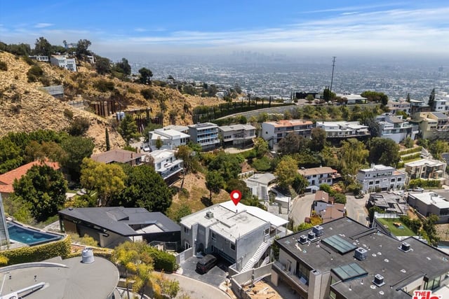 1745 Viewmont Drive, West Hollywood, CA 90069 — photo 41 of 43