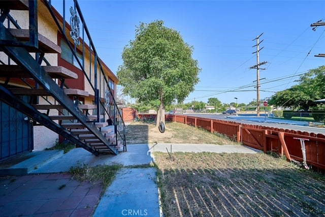 1011 W Avenue H12, Lancaster, CA 93534 — photo 5 of 36