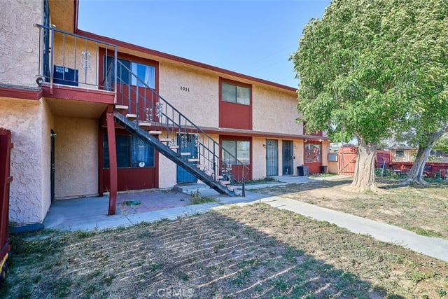 1011 W Avenue H12, Lancaster, CA 93534 — photo 7 of 36