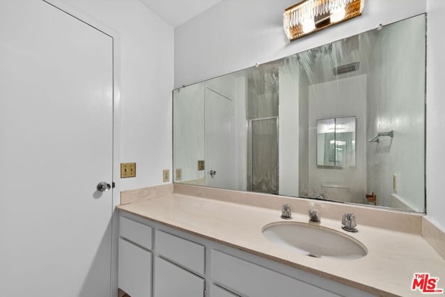 100 S Doheny Drive 719, Los Angeles, CA 90048 — photo 31 of 51