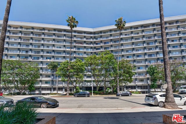 100 S Doheny Drive 719, Los Angeles, CA 90048 — photo 4 of 51