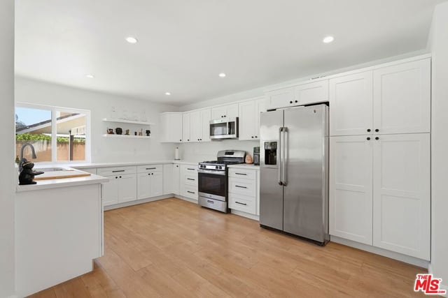 5920 Malton Avenue, Simi Valley, CA 93063 — photo 14 of 42