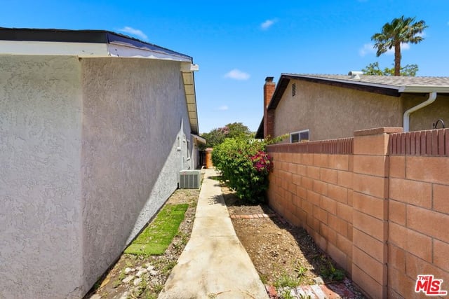 5920 Malton Avenue, Simi Valley, CA 93063 — photo 39 of 42