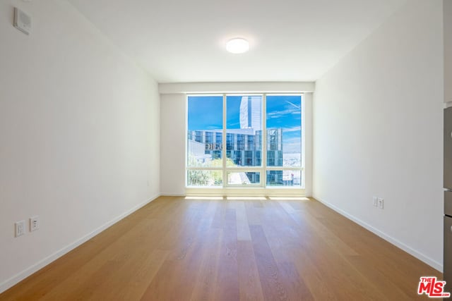 877 Francisco Street 2210, Los Angeles, CA 90017 — photo 12 of 39