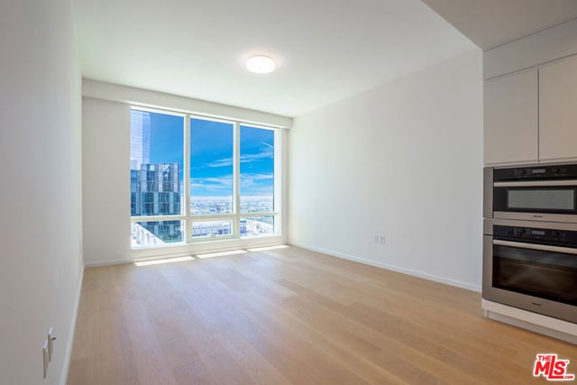 877 Francisco Street 2210, Los Angeles, CA 90017 — photo 4 of 39