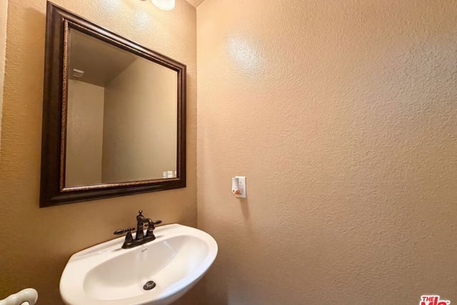 29202 Cowboy Court, Valencia, CA 91354 — photo 18 of 25