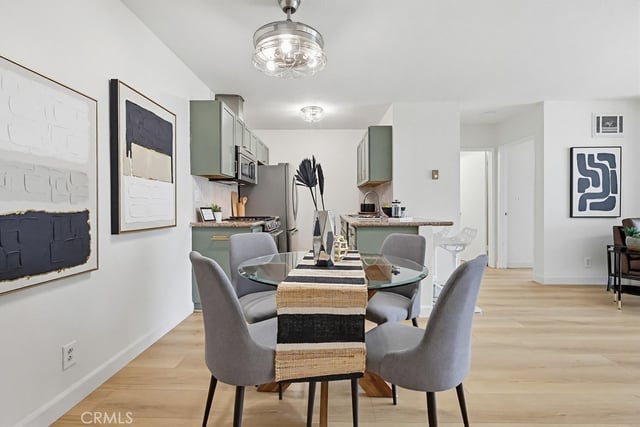 3640 Cardiff Avenue 210, Los Angeles, CA 90034 — photo 5 of 42