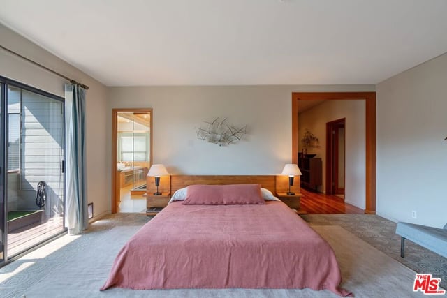 6201 Quebec Drive, Los Angeles, CA 90068 — photo 14 of 36