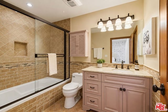 4050 Hayvenhurst Drive, Encino, CA 91436 — photo 33 of 42